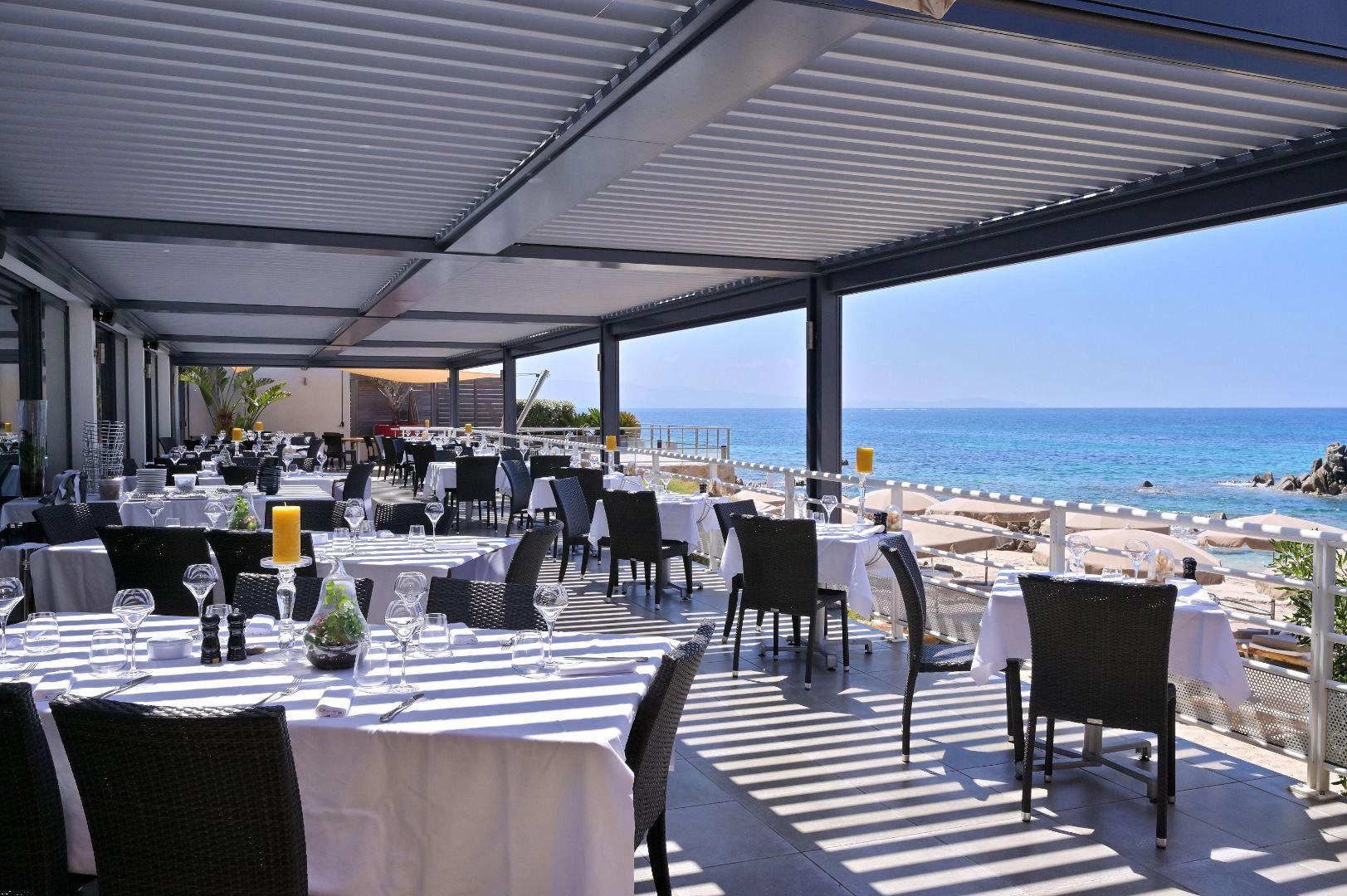 Restaurant en bord de mer à Ajaccio en Corse