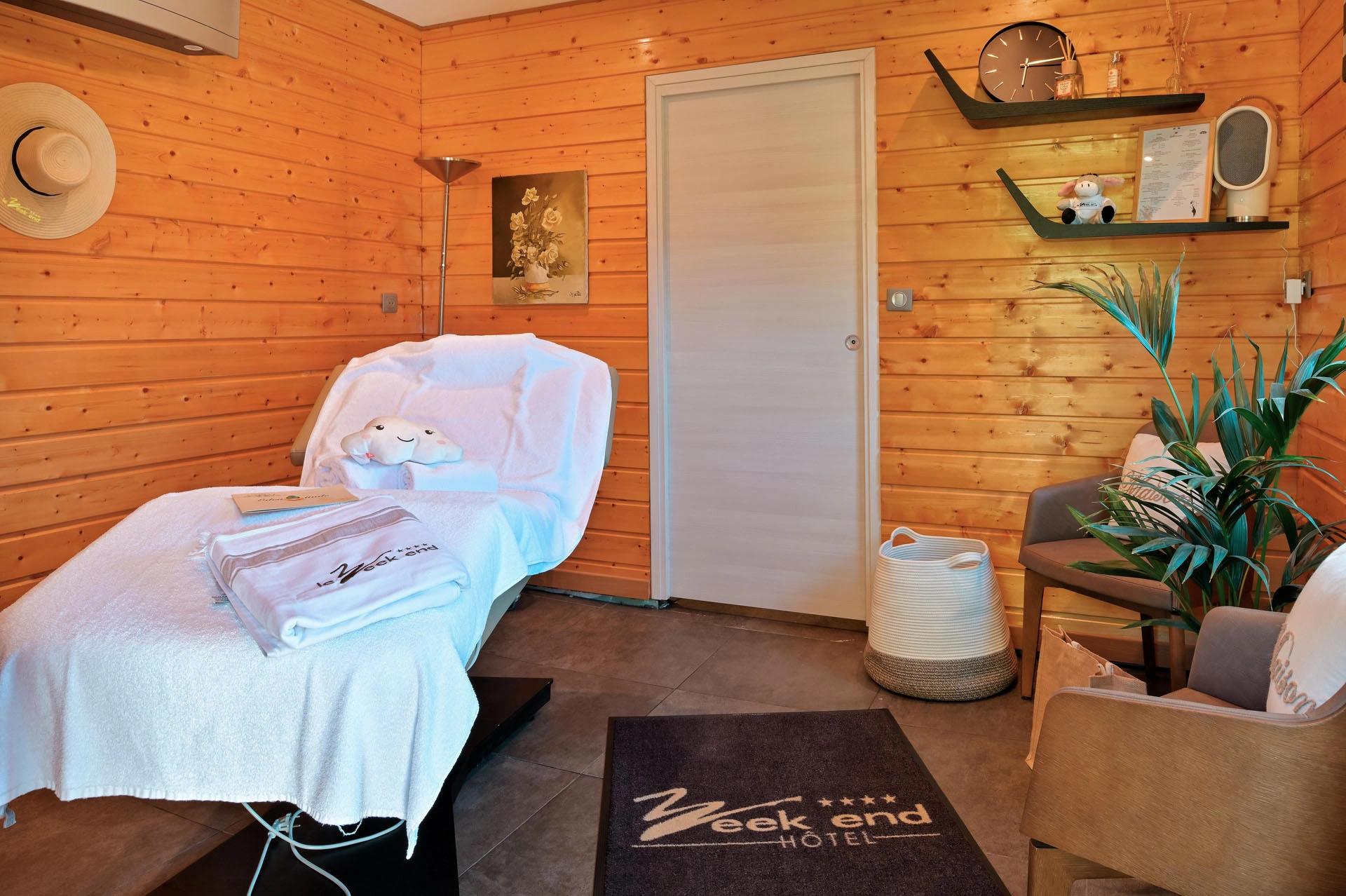 Service de massage à l'hôtel Le Week end à Ajaccio
